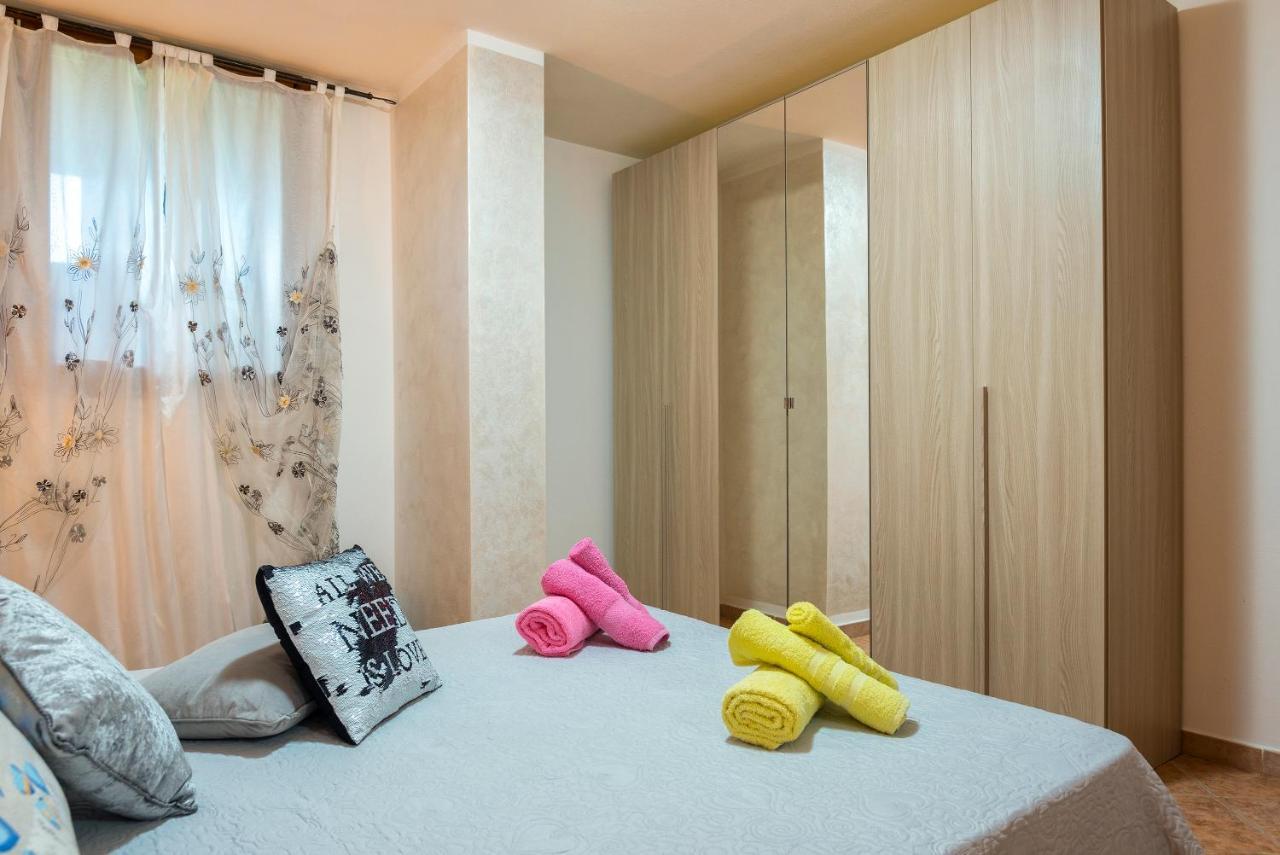 Da Mario & Marianna Apartment Campanedda Ngoại thất bức ảnh