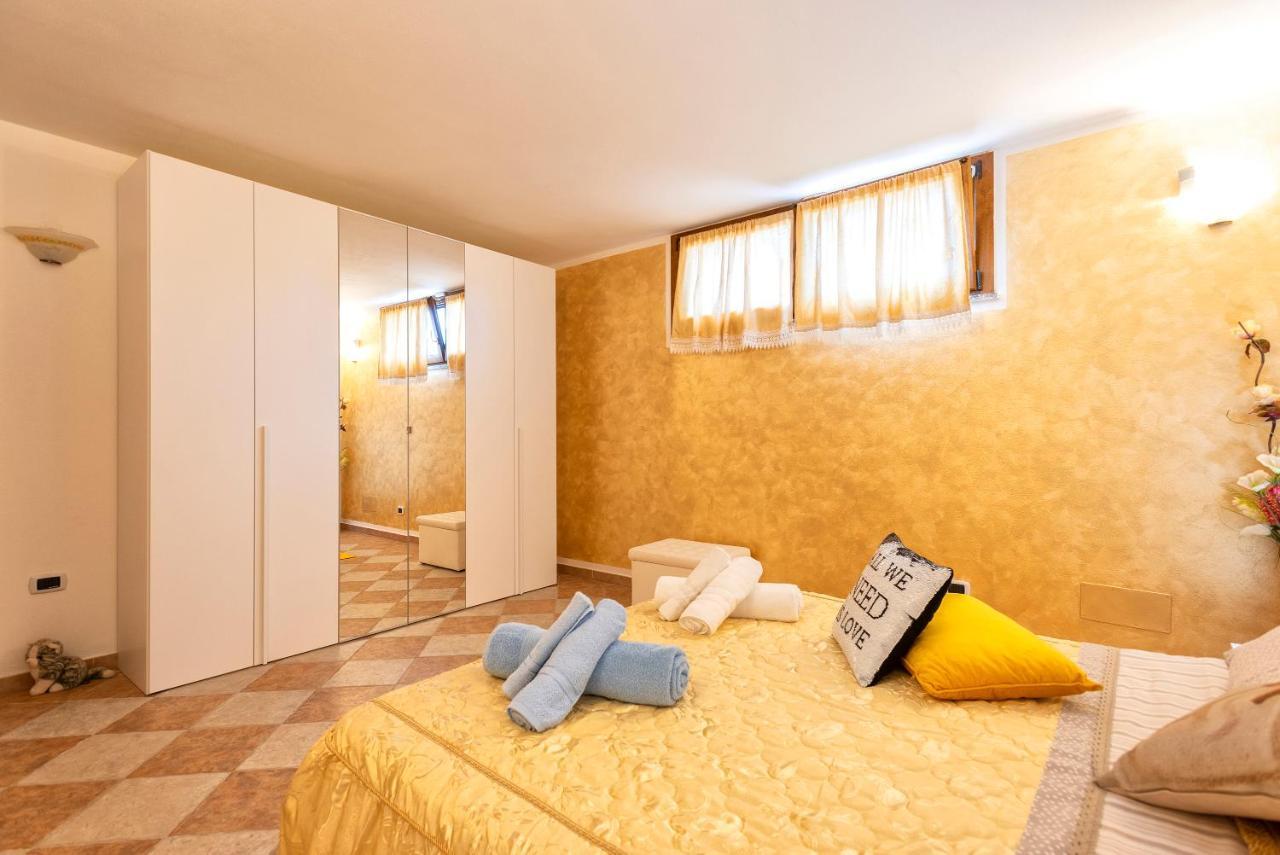 Da Mario & Marianna Apartment Campanedda Ngoại thất bức ảnh